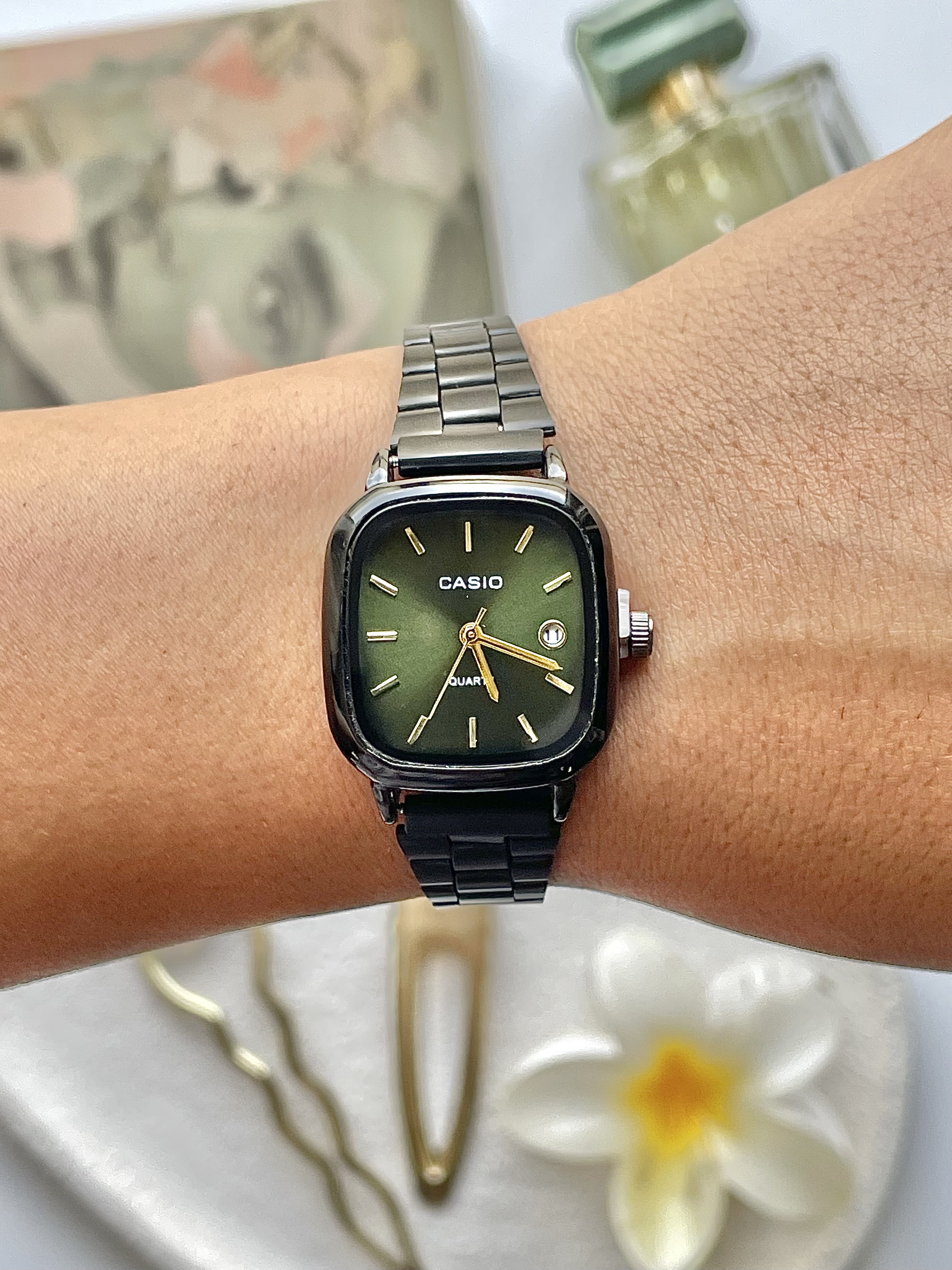 ساعت زنانه استیل CASIO